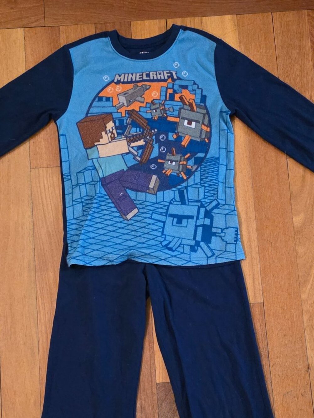 Minecraft 2-Piece Fleece Pajama Set Size 10/12